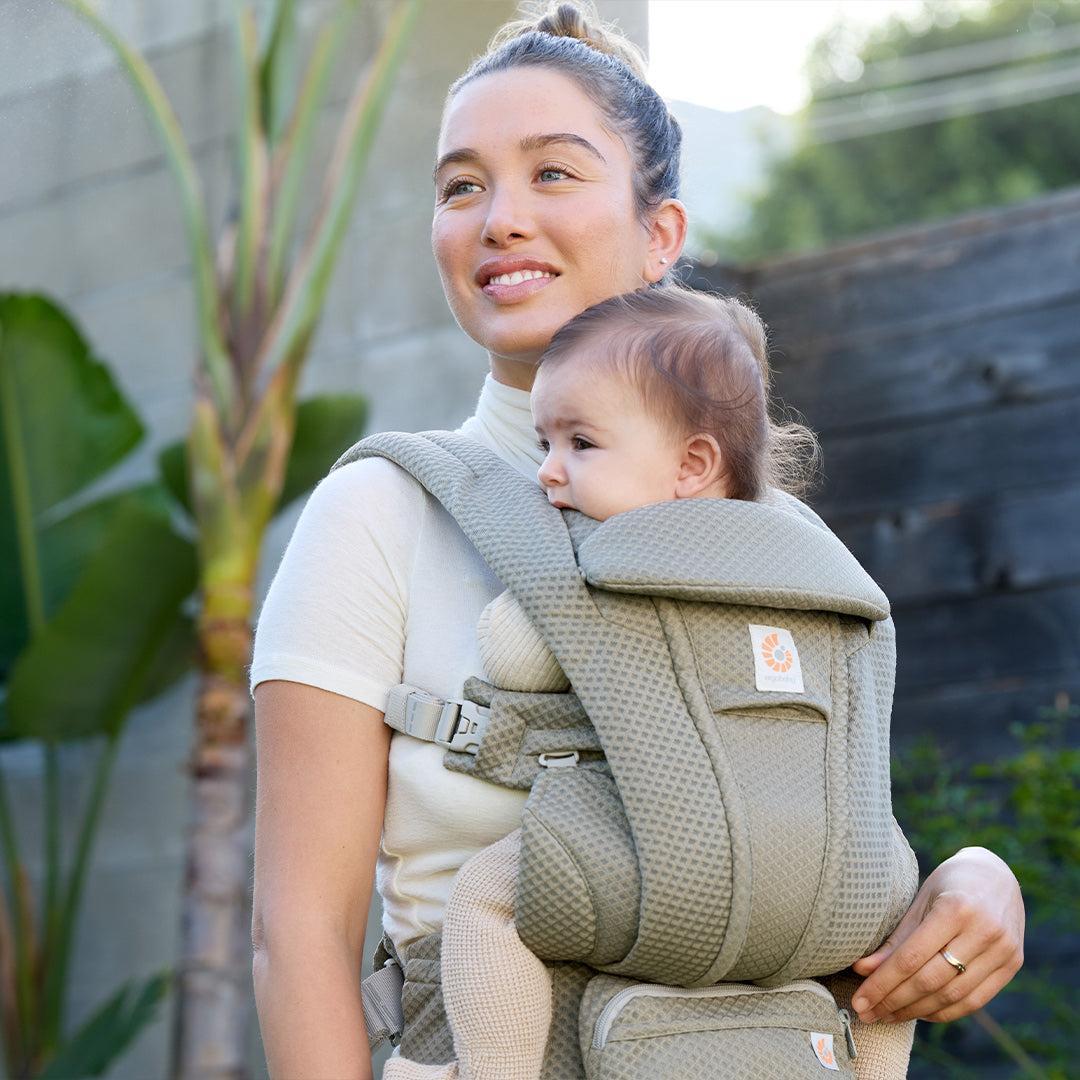 Ergobaby Omni Deluxe Mesh - Soft Olive-Baby Carriers-Soft Olive- | Natural Baby Shower