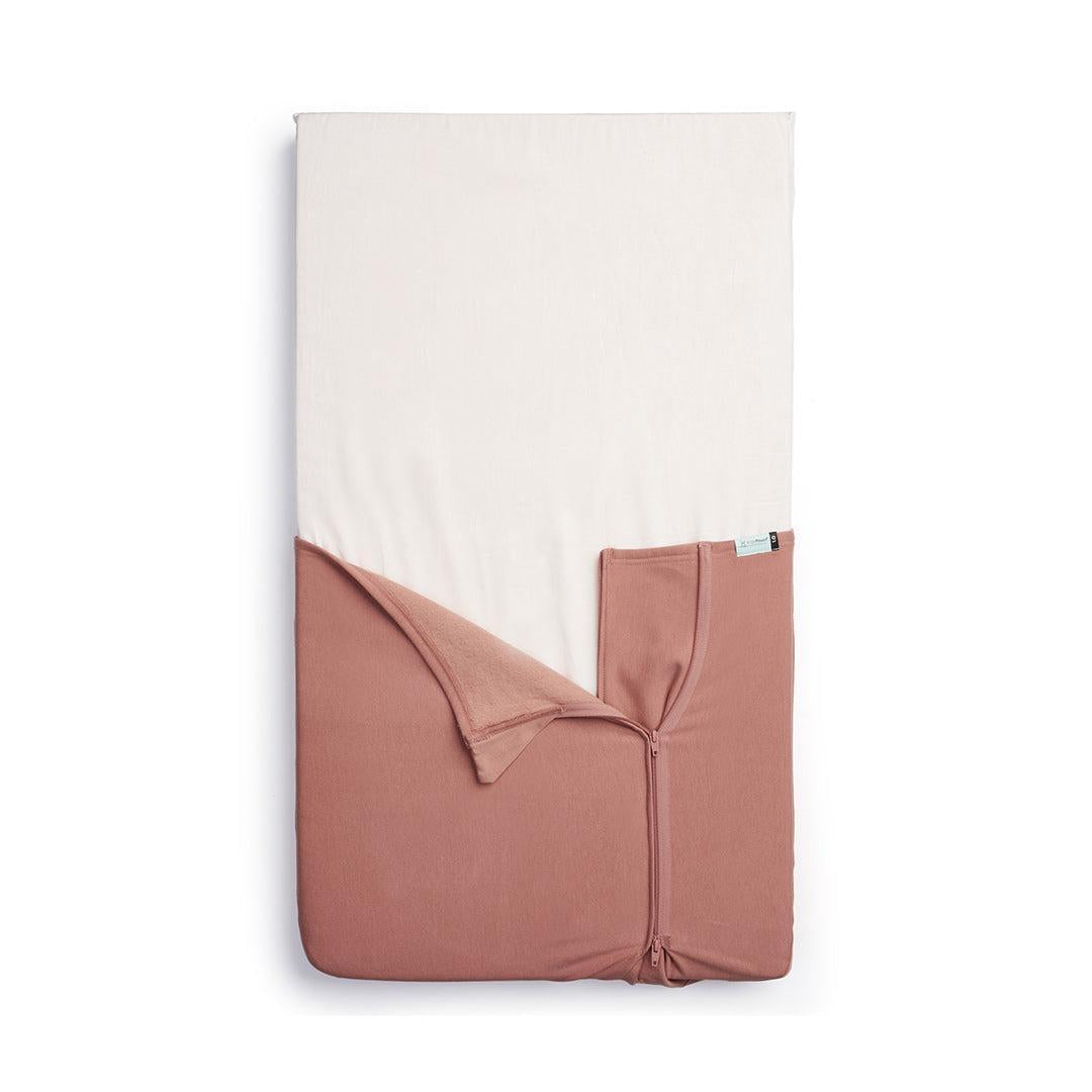 ergoPouch Organic Crib Mild / All Year 0.2 / 1.0 TOG HugMe Blanket - Rose-Blankets-Rose-One Size | Natural Baby Shower