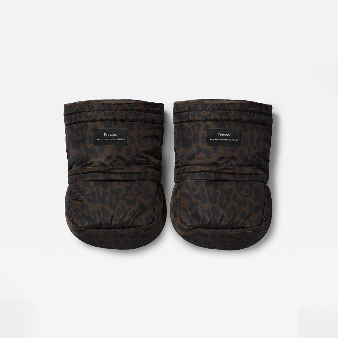 Finnson Astrid Eco Stroller Mittens - Choc Leoaprd-Stroller Mittens- | Natural Baby Shower