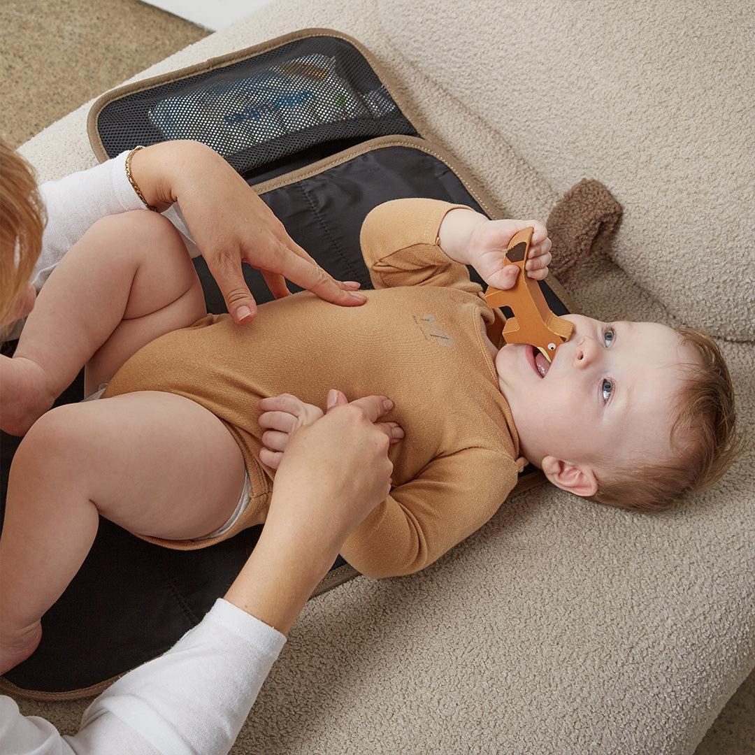 Finnson Oslo Eco Travel Changing Mat - Mocha Borg-Changing Mats- | Natural Baby Shower