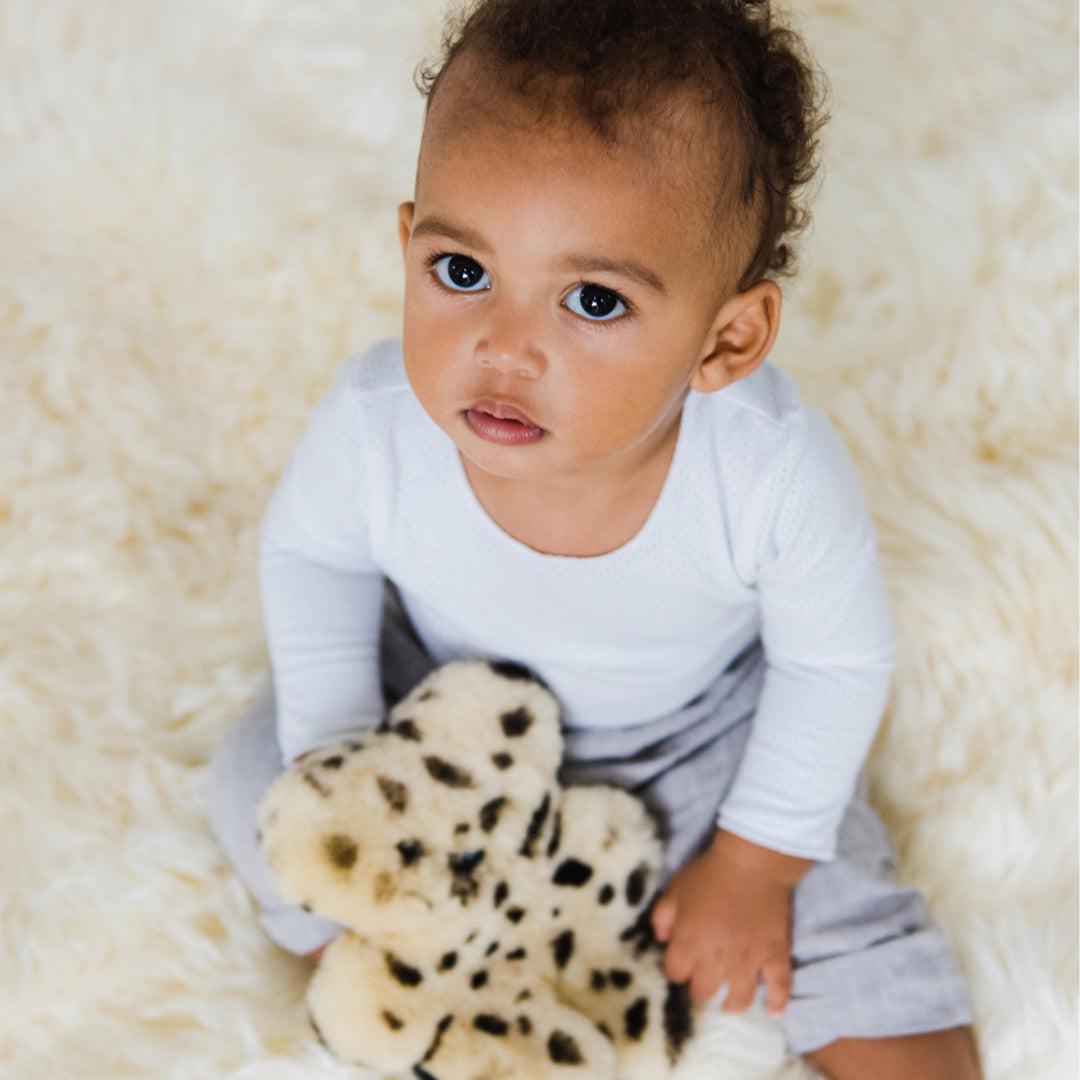 flatout-bear-baby-leopard-lifestyle_5c7e58e1-e835-4061-be77-4f9c6576b66c | Natural Baby Shower