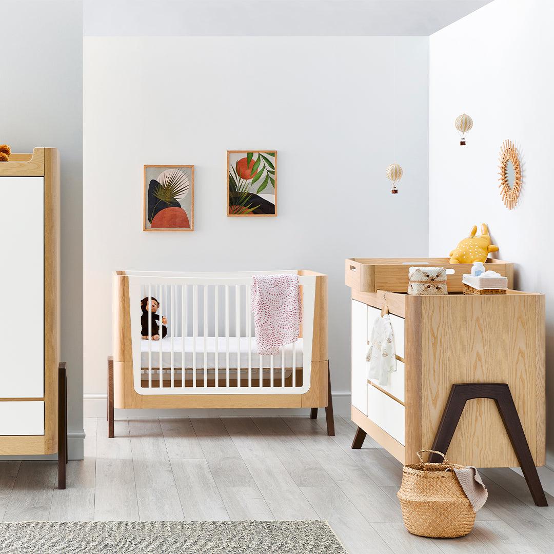 gaia-hera-dresser-natural-walnut-lifestyle_7d63249a-3f42-46d4-8f28-a8867aed42b1 | Natural Baby Shower