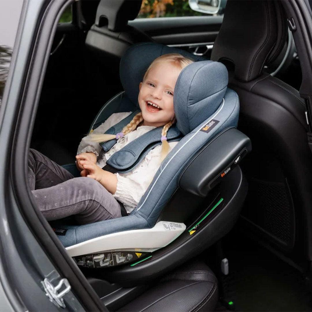 iZi-Modular-X1-i-Size-Lifestyle-1 | Natural Baby Shower