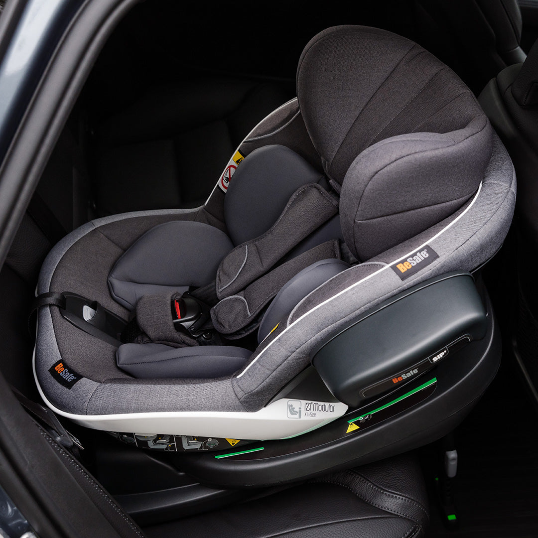 BeSafe iZi Modular RF X1 i-Size Car Seat Fresh Black Cab