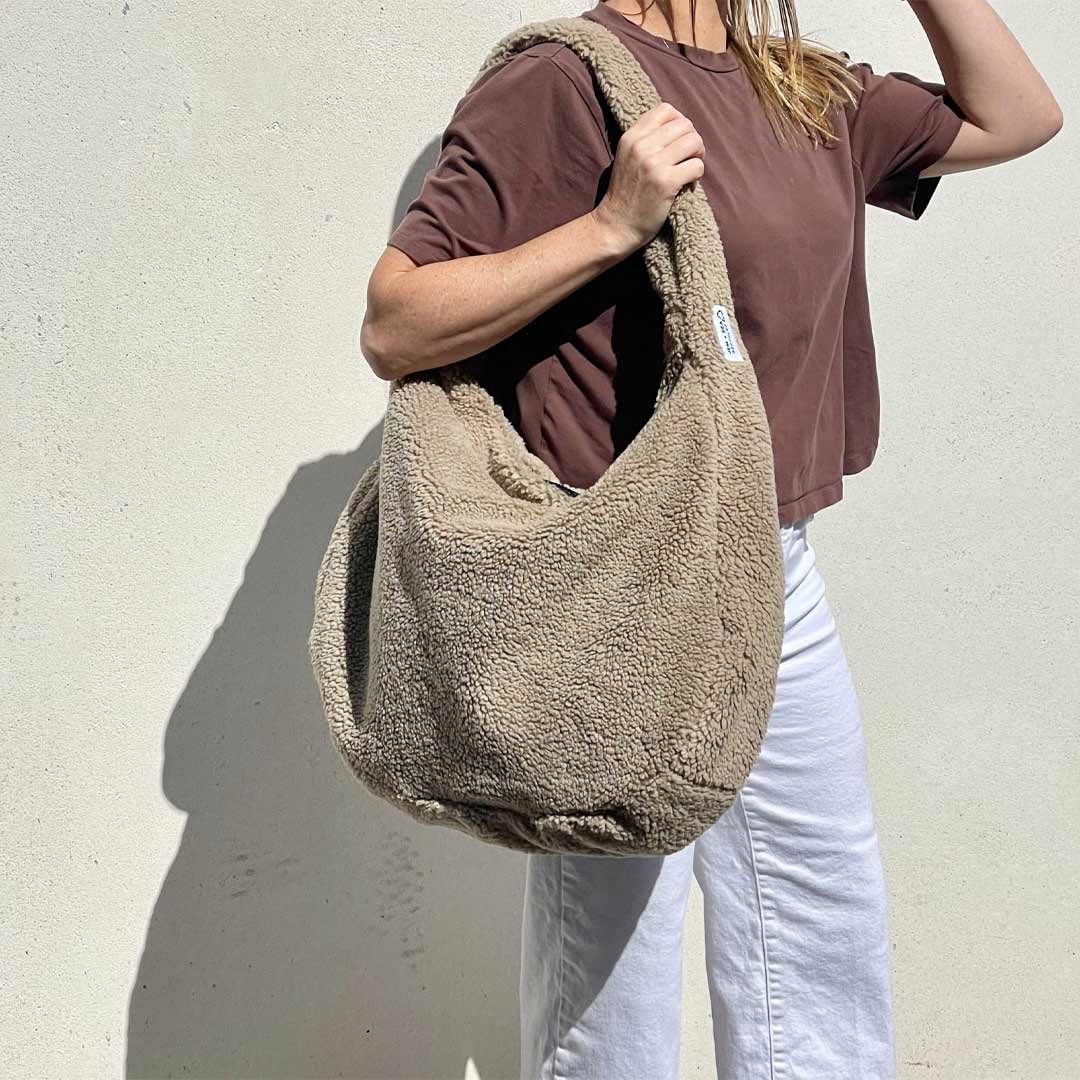 jeam-bea-teddy-xl-changing-bag-fawn-lifestyle-7_d8c3053f-949b-4a51-94ee-8a055312740f | Natural Baby Shower