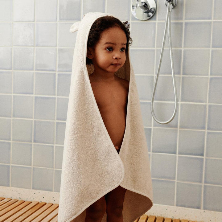 Liewood Albert Polarbear Hooded towel - Sandy-Bath Towels-Sandy-One size | Natural Baby Shower