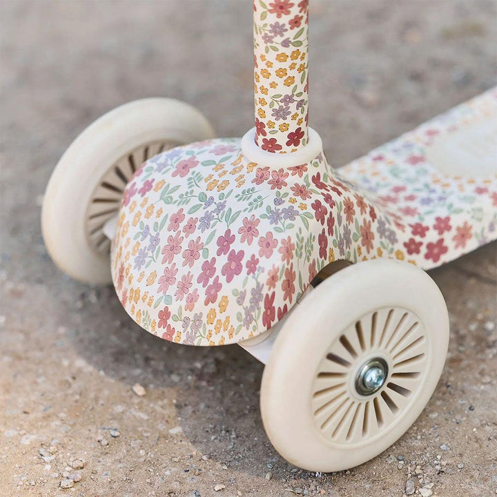Little Dutch 3 Wheel Scooter - Off White-Scooters-Off White- | Natural Baby Shower