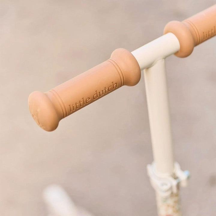 Little Dutch 3 Wheel Scooter - Off White-Scooters-Off White- | Natural Baby Shower