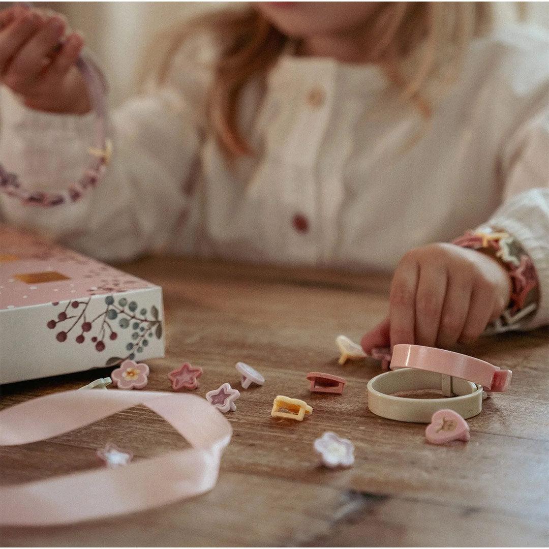 Little Dutch Advent Calendar-Seasonal Decorations- | Natural Baby Shower