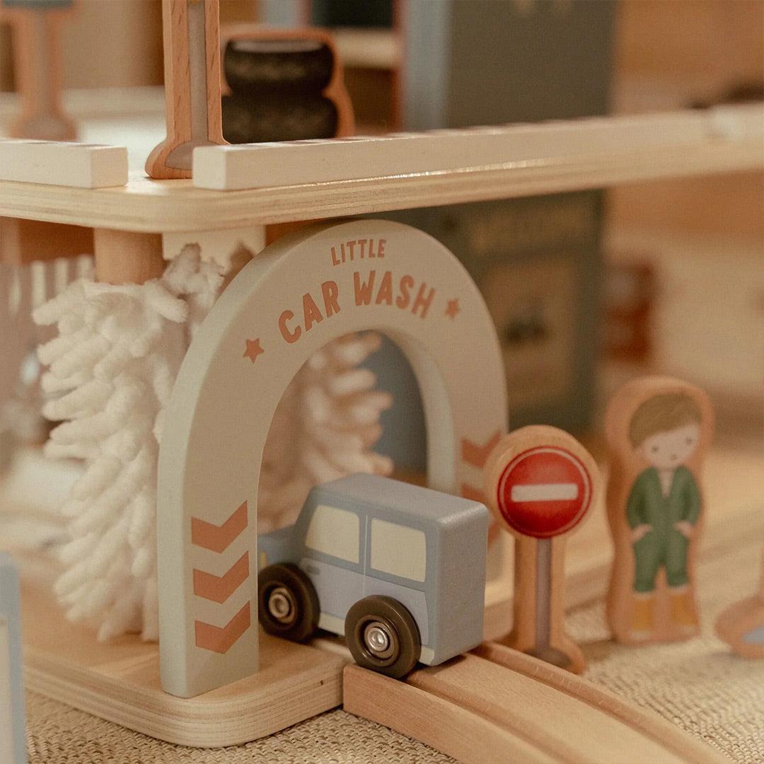 Little Dutch Parking Garage-Role Play- | Natural Baby Shower