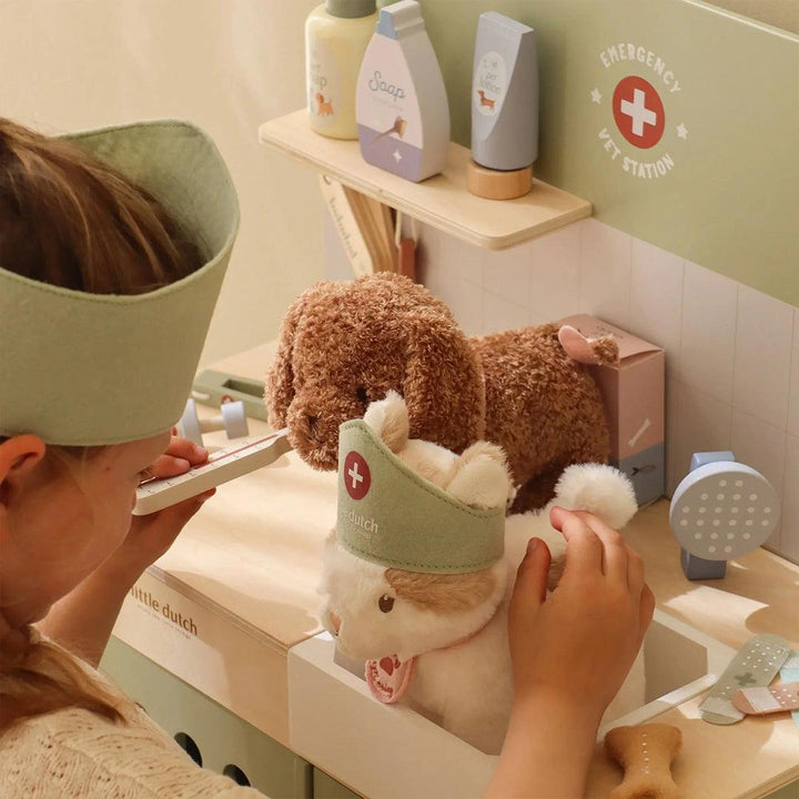 Little Dutch Wooden Veterinary Practice-Role Play- | Natural Baby Shower