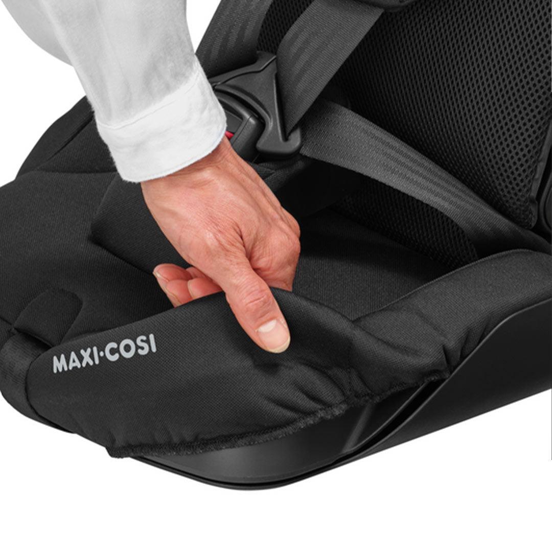 Maxi Cosi Nomad Plus Car Seat Authentic Black Natural Baby Shower