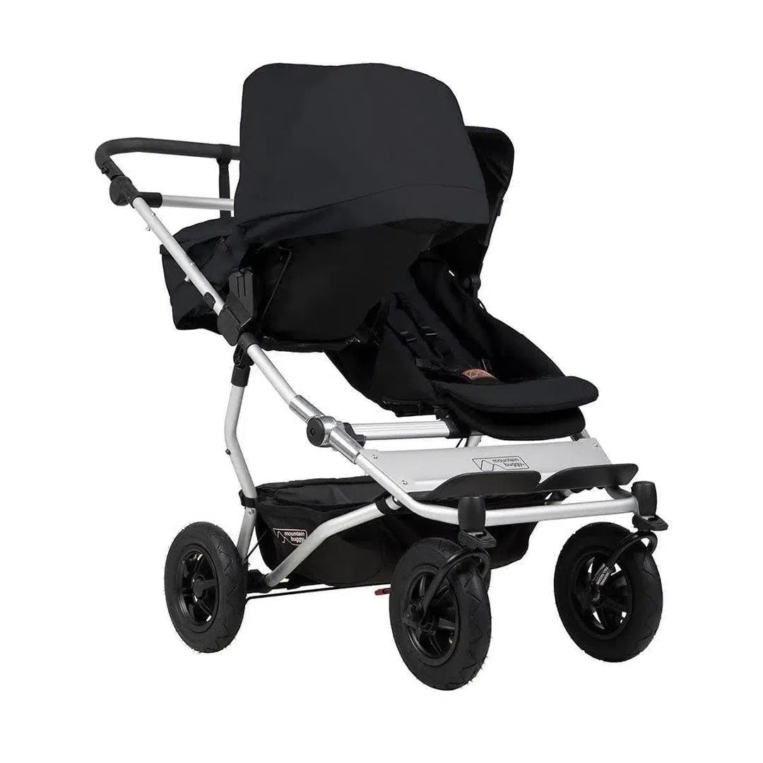 Mountain buggy hot sale duet v3 width
