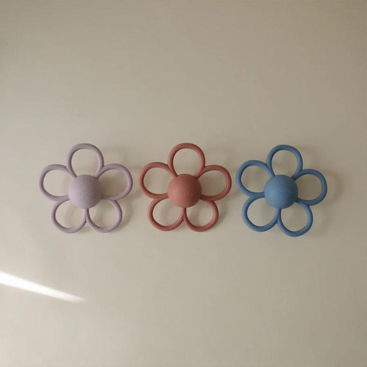 Mushie Daisy Rattle Teether - Faded Denim-Teethers-Faded Denim- | Natural Baby Shower