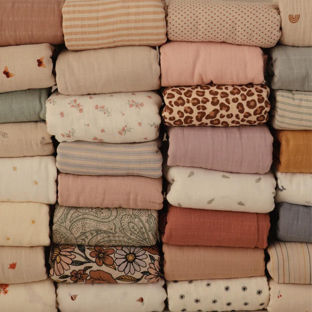 Mushie Swaddle - Bows-Swaddling Wraps-Bows-0m+ | Natural Baby Shower