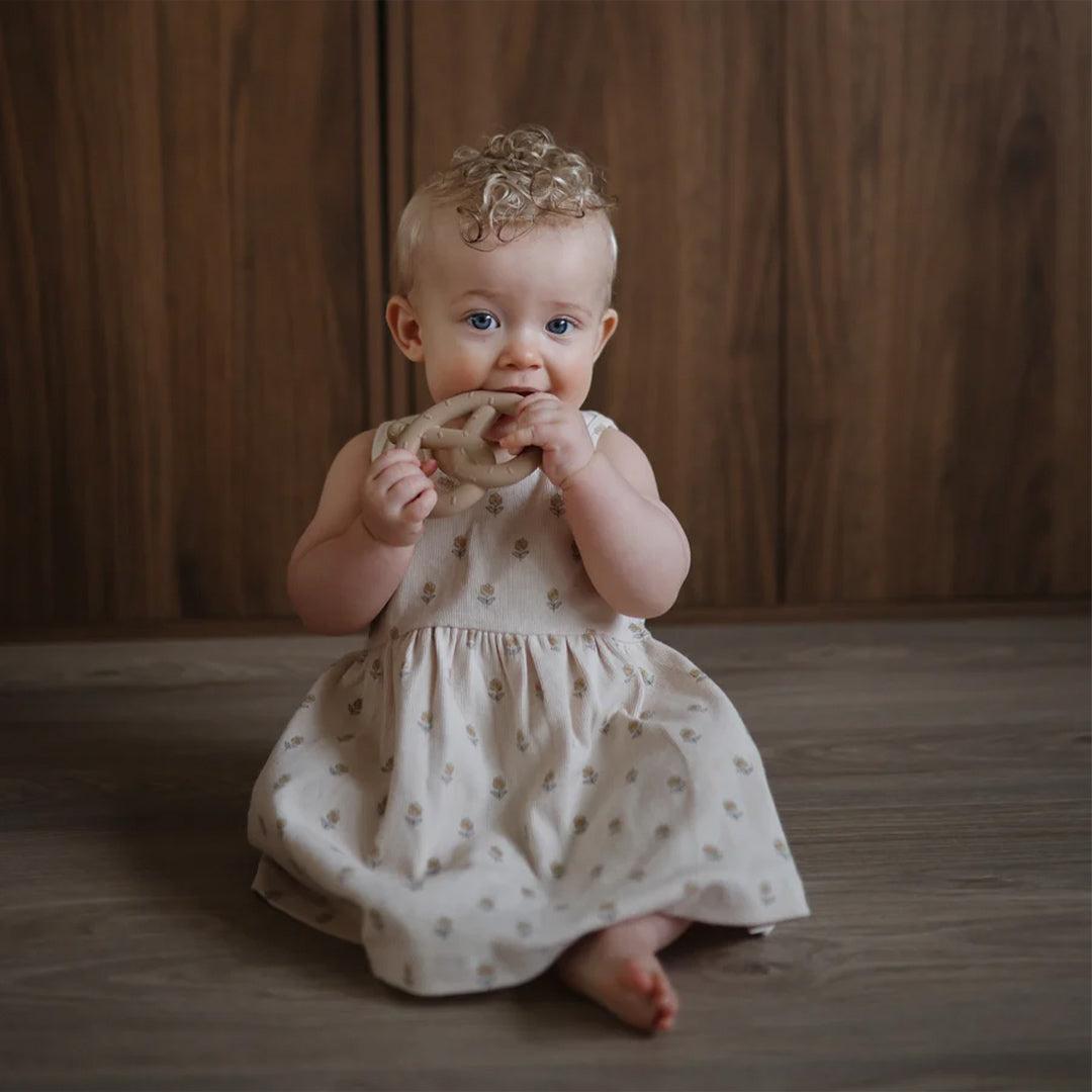 Mushie Teether Pretzel - Natural-Teethers-Natural- | Natural Baby Shower