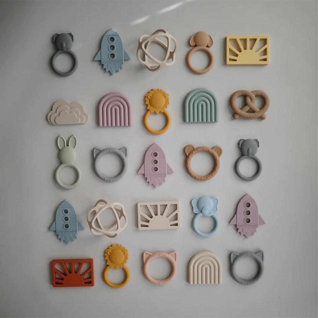 Mushie Teether Pretzel - Natural-Teethers-Natural- | Natural Baby Shower