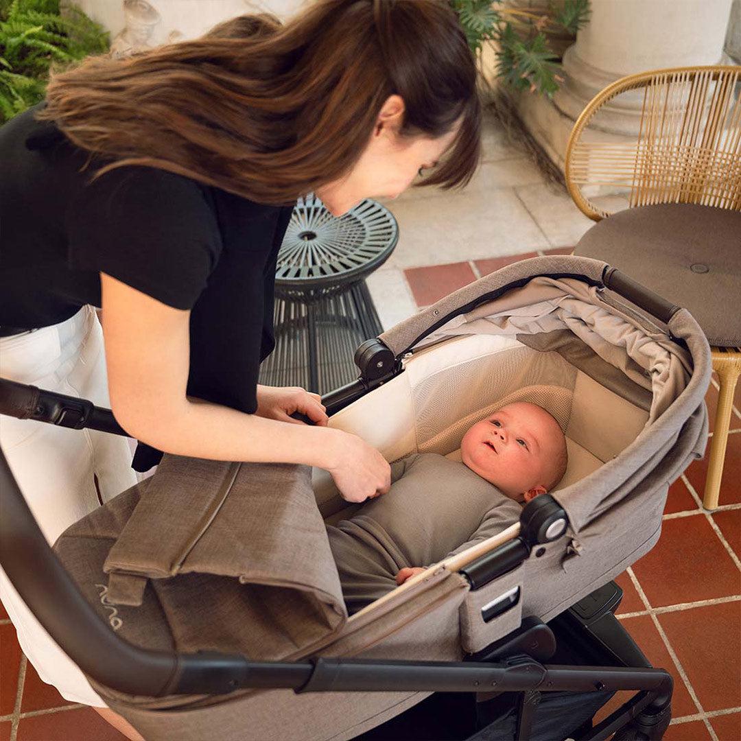 Nuna MIXX NEXT Carrycot Cedar - Main Image