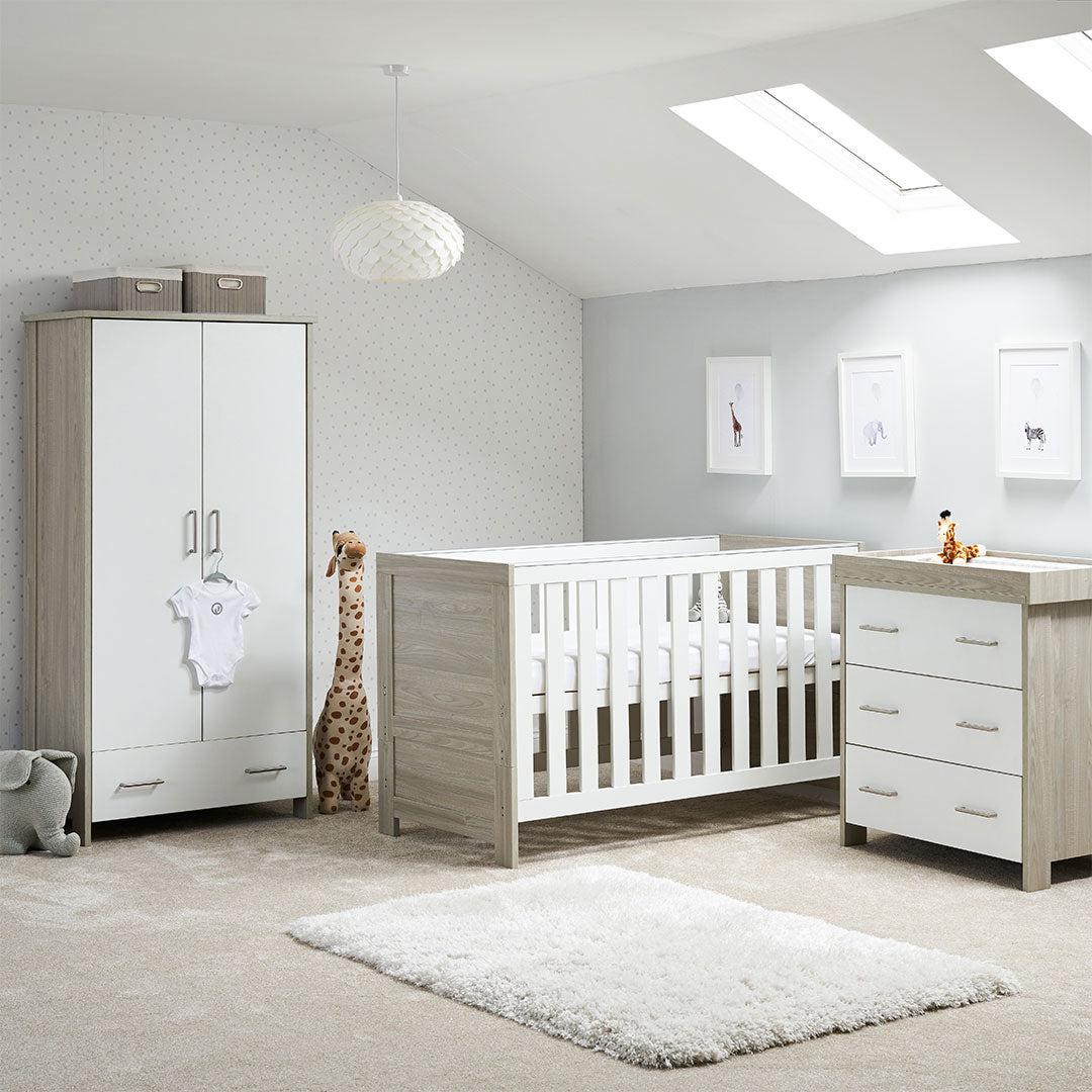 obaby-nika-3-piece-bed-set-grey-white-wash-lifestyle-2_6086f178-ec12-4da6-b211-350873b42546 | Natural Baby Shower