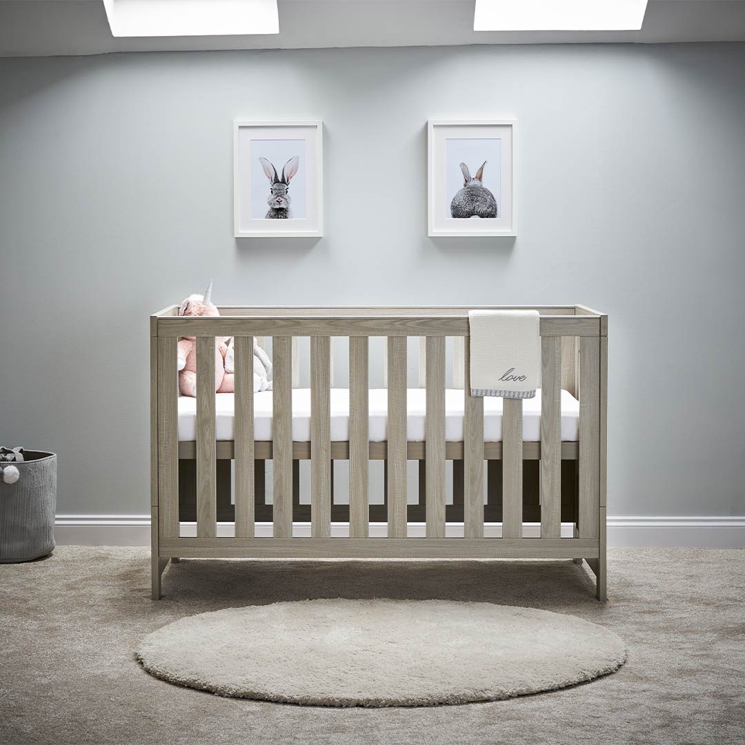 obaby-nika-cot-bed-grey-wash-lifestyle_d37a7b46-ca8a-4ae4-9a92-ef5990fc8d5f | Natural Baby Shower