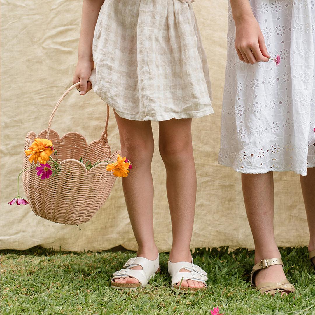 Olli Ella Rattan Tulip Carry Basket - Seashell Pink-Play Bags + Purses-Seashell Pink- | Natural Baby Shower