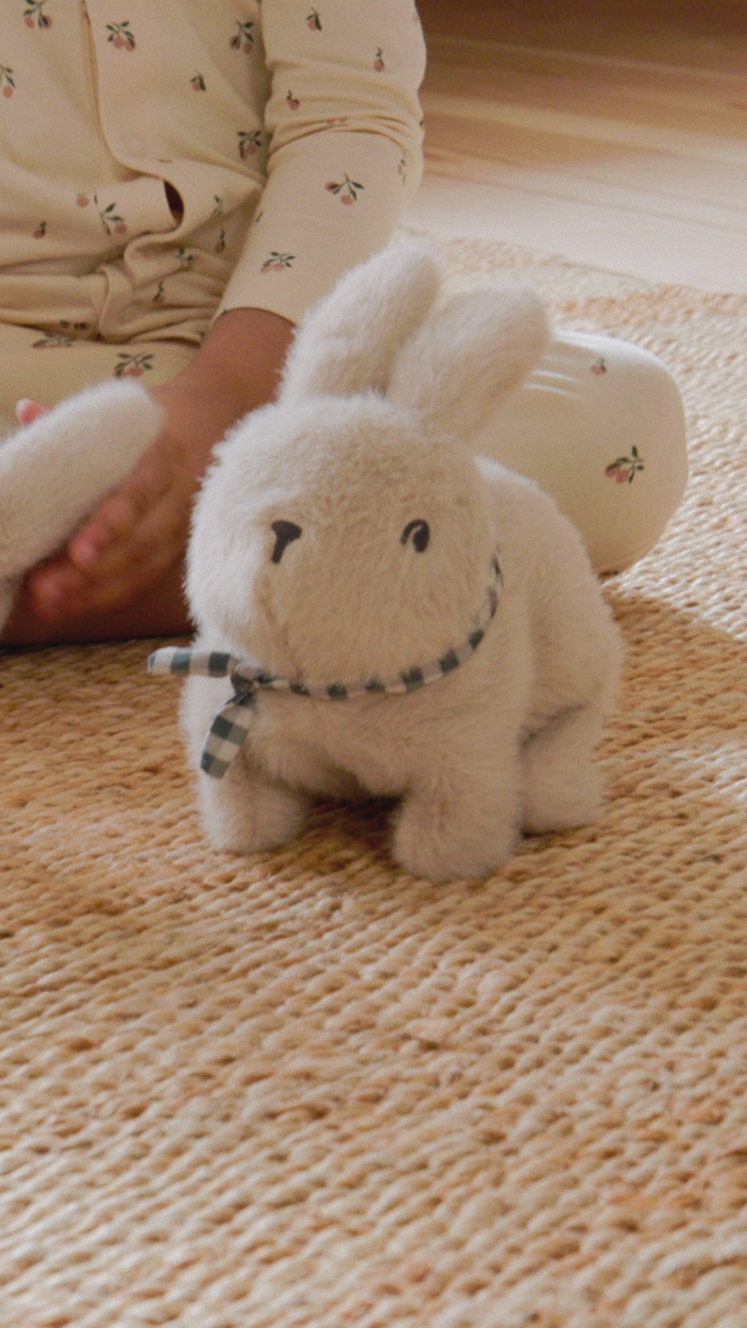 Liewood Dev Rabbit Motoric Soft Toy Teddy - Mist