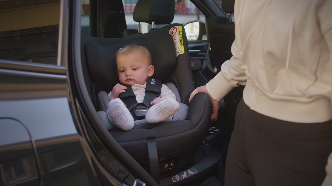 Nuna PRUU Car Seat - Caviar