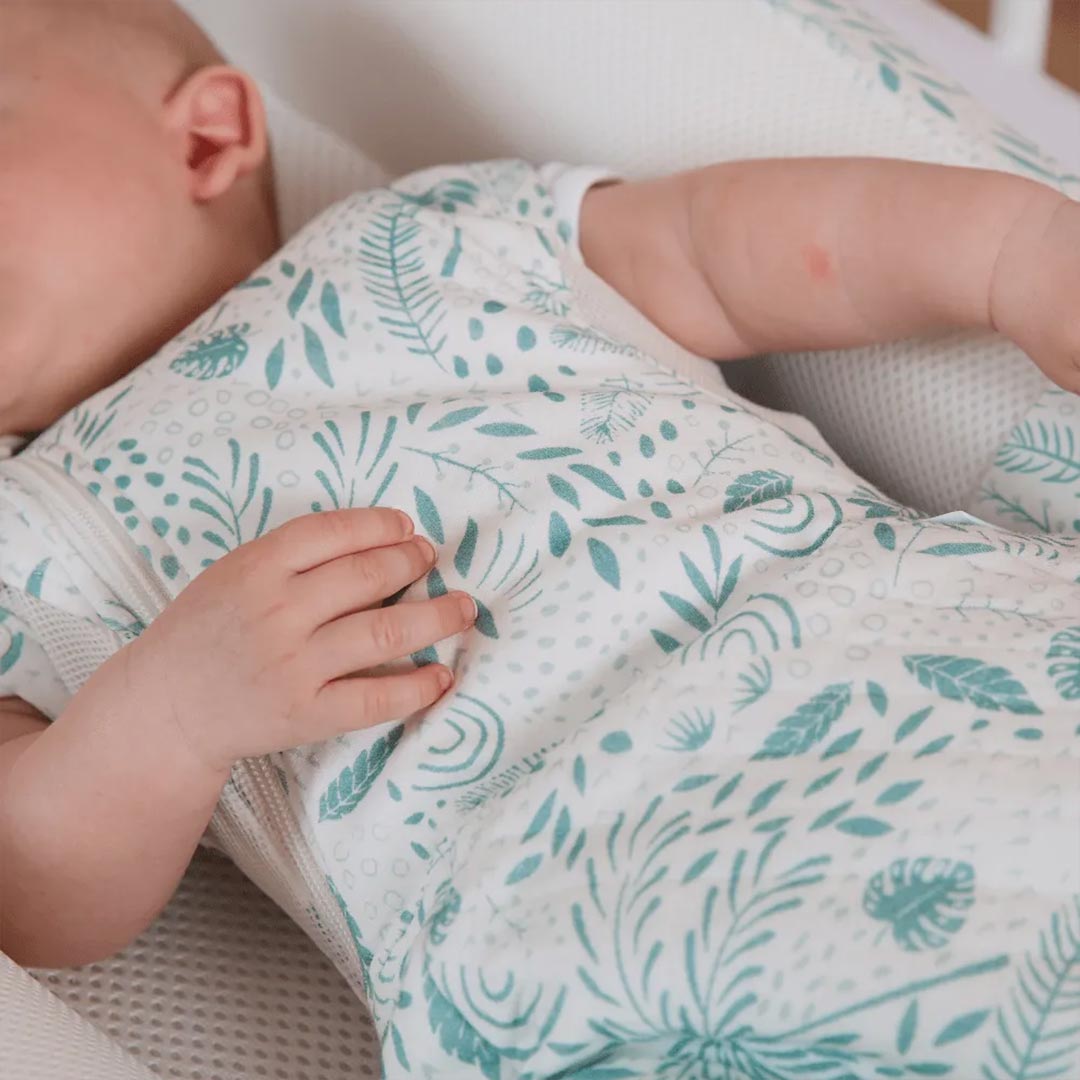 Purflo Swaddle to Sleep Bag 2.5 Tog 0-4m All Seasons - Jungle Fever-Sleeping Bags-0-4m- | Natural Baby Shower