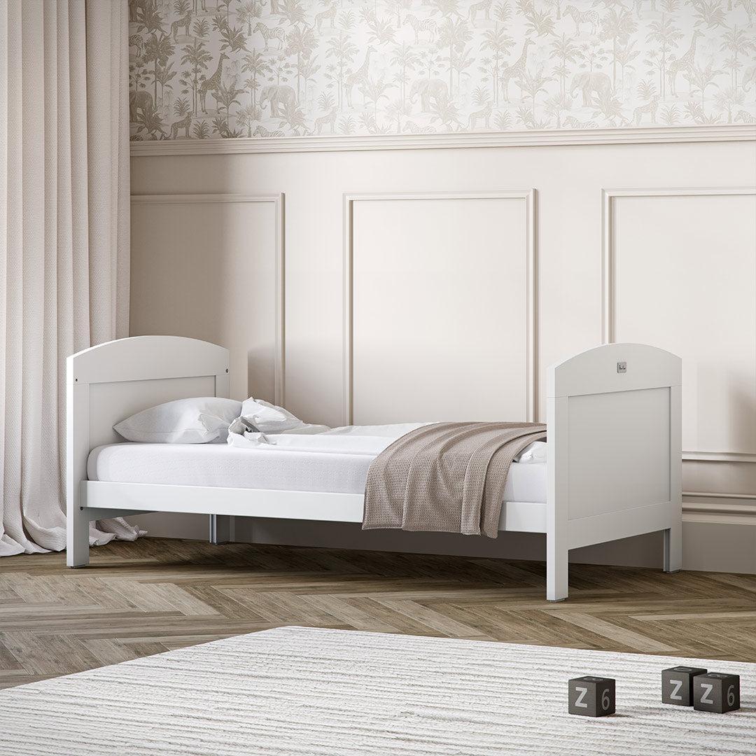 Silver Cross Valencia Cot Bed - Ash White-Cot Beds-Ash White-Cot Bed | Natural Baby Shower