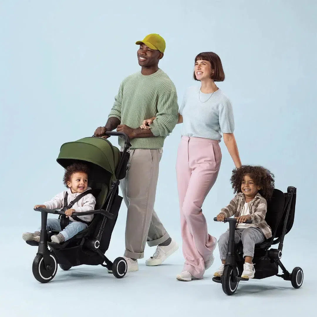 smartrike-traveler-active-stroller-silver-white-lifestyle_6e904da1-29b1-4f26-96f9-01f8e4a03194 | Natural Baby Shower