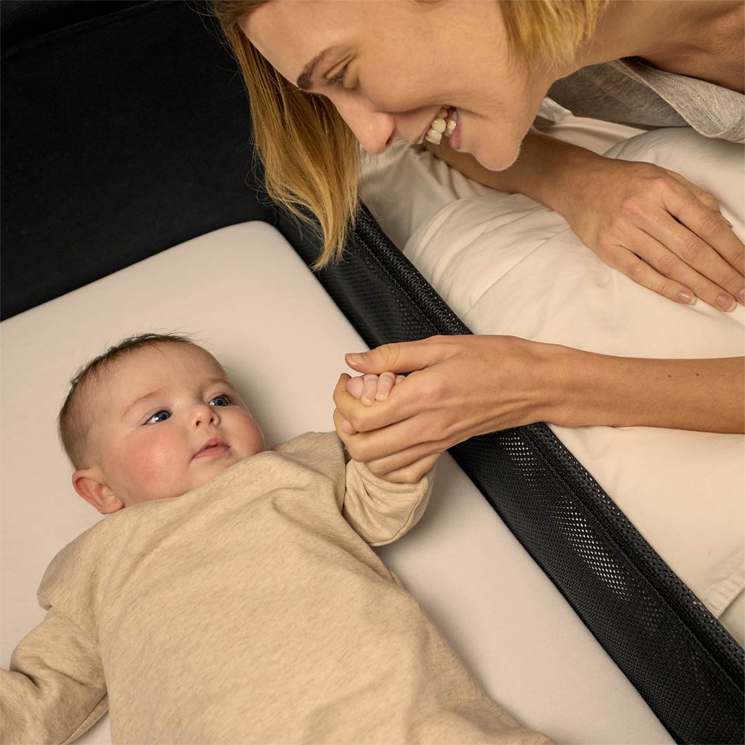 Snüz Snuzpod Studio Bedside Crib - Brooklyn Graphite