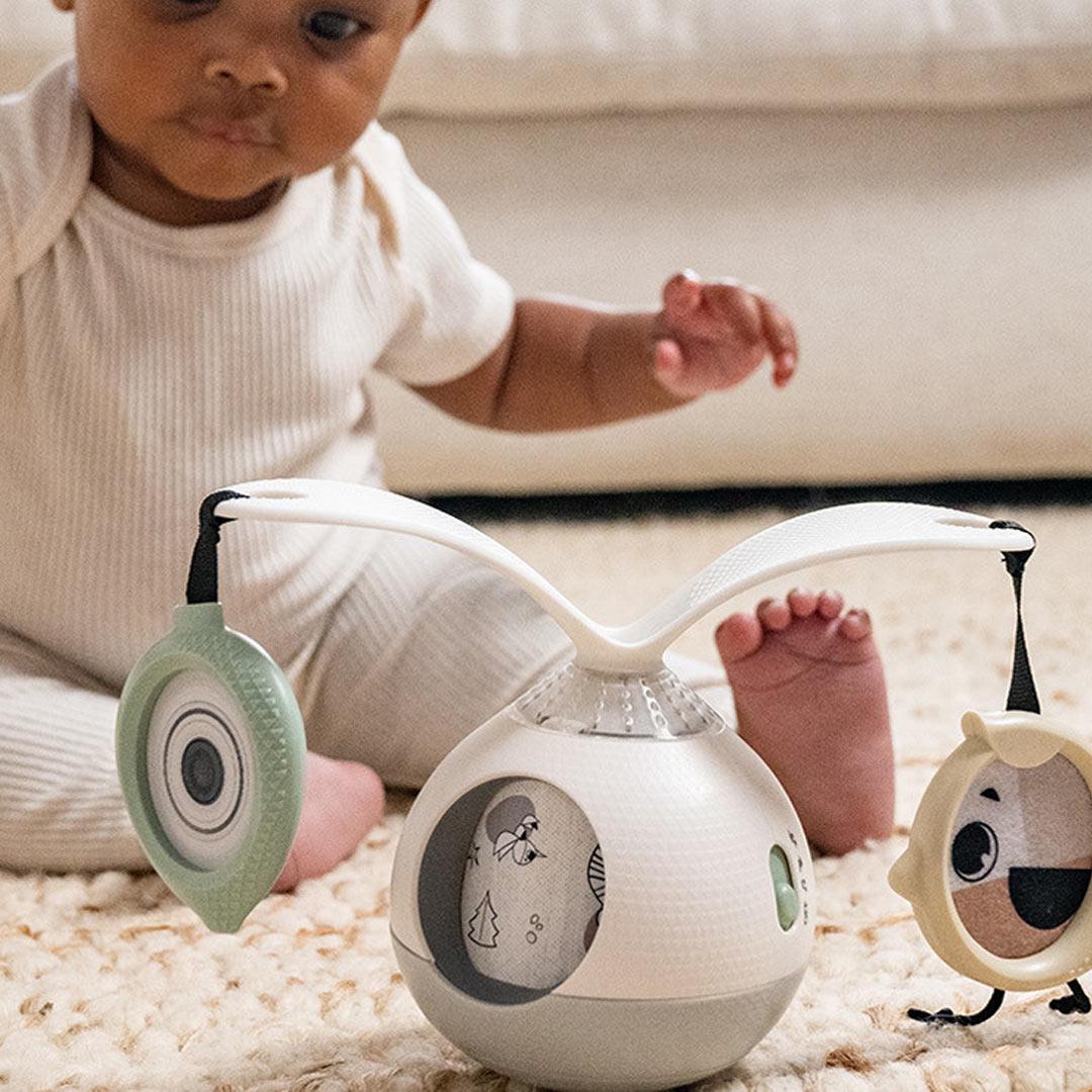 Tiny Love Tummy Time Mobile Black White1