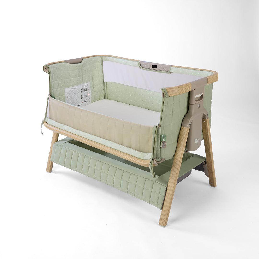 Katie　BABY-SITS! Tutti Bambini Cozee Sense Bedside Crib - Drifted Oak / Eucalyptus