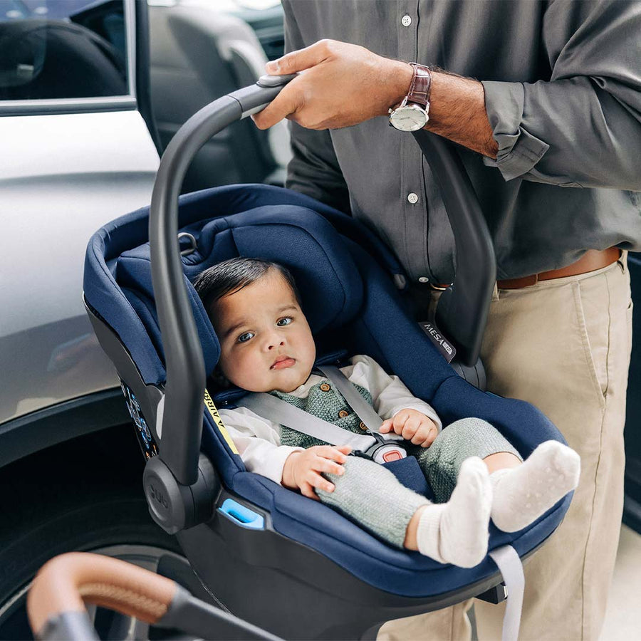 UPPAbaby MESA iSize Car Seat Noa Natural Baby Shower