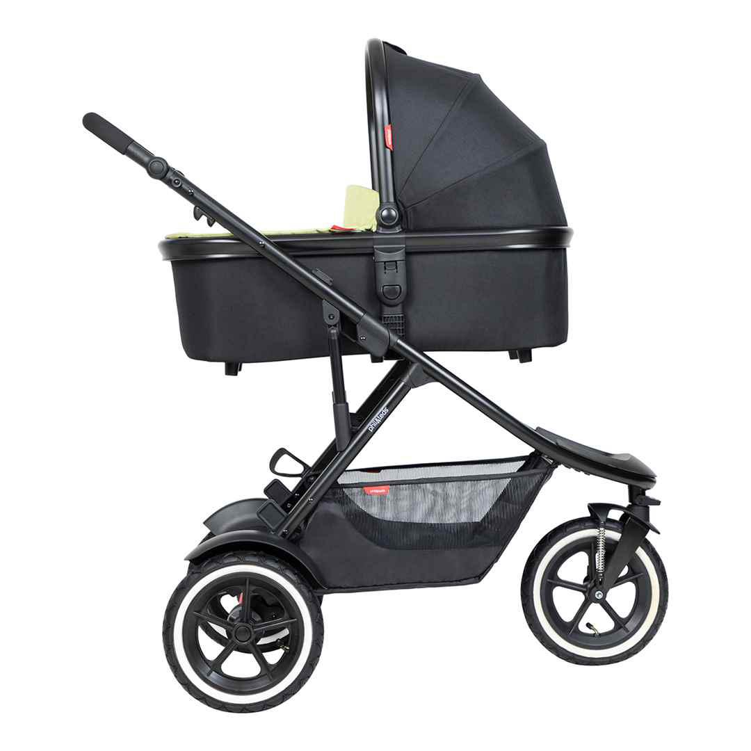 Phil and teds double with carrycot 2025