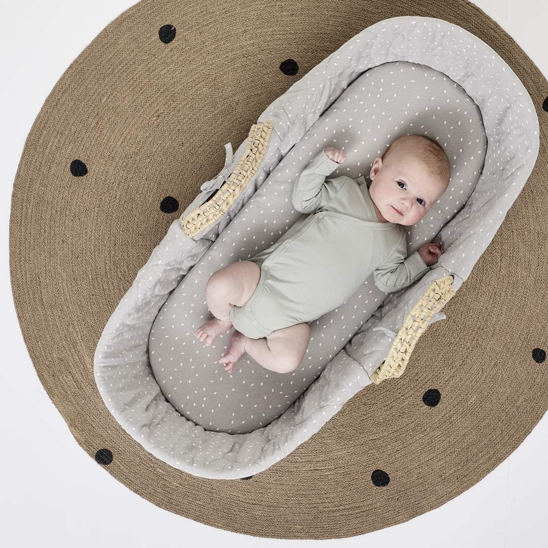 The Little Green Sheep Natural Quilted Moses Basket + Mattress - Dove Rice-Moses Baskets- | Natural Baby Shower