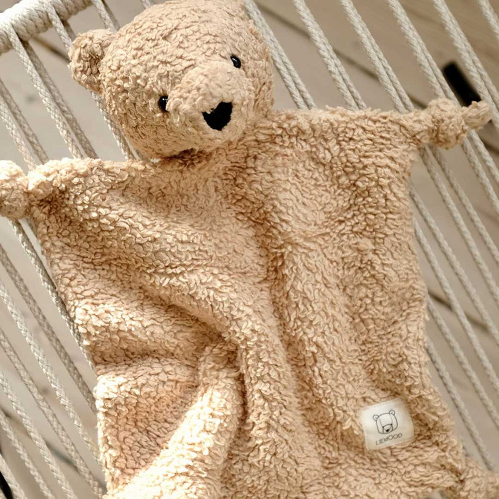 Liewood Lotte Cuddle Cloth - Mr Bear - Beige-Comforters- | Natural Baby Shower