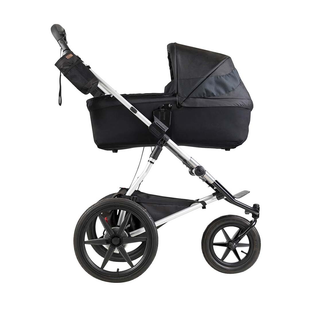 Mountain Buggy Urban Jungle Terrain Carrycot Plus Onyx