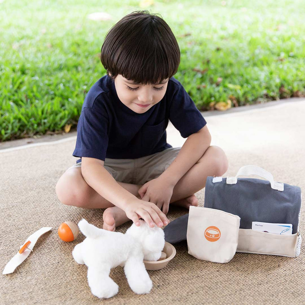 Plan Toys Pet Care Set-Role Play- | Natural Baby Shower