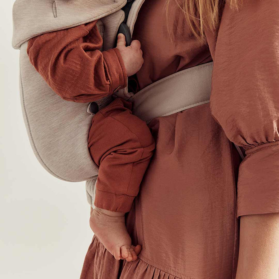 BabyBjorn Mini 3D Jersey Baby Carrier Light Beige Natural Baby Shower