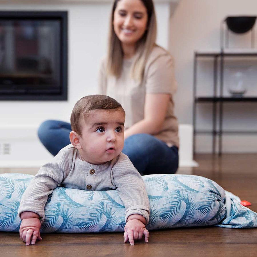 bbhugme Nursing Pillow Feather Blue Natural Baby Shower