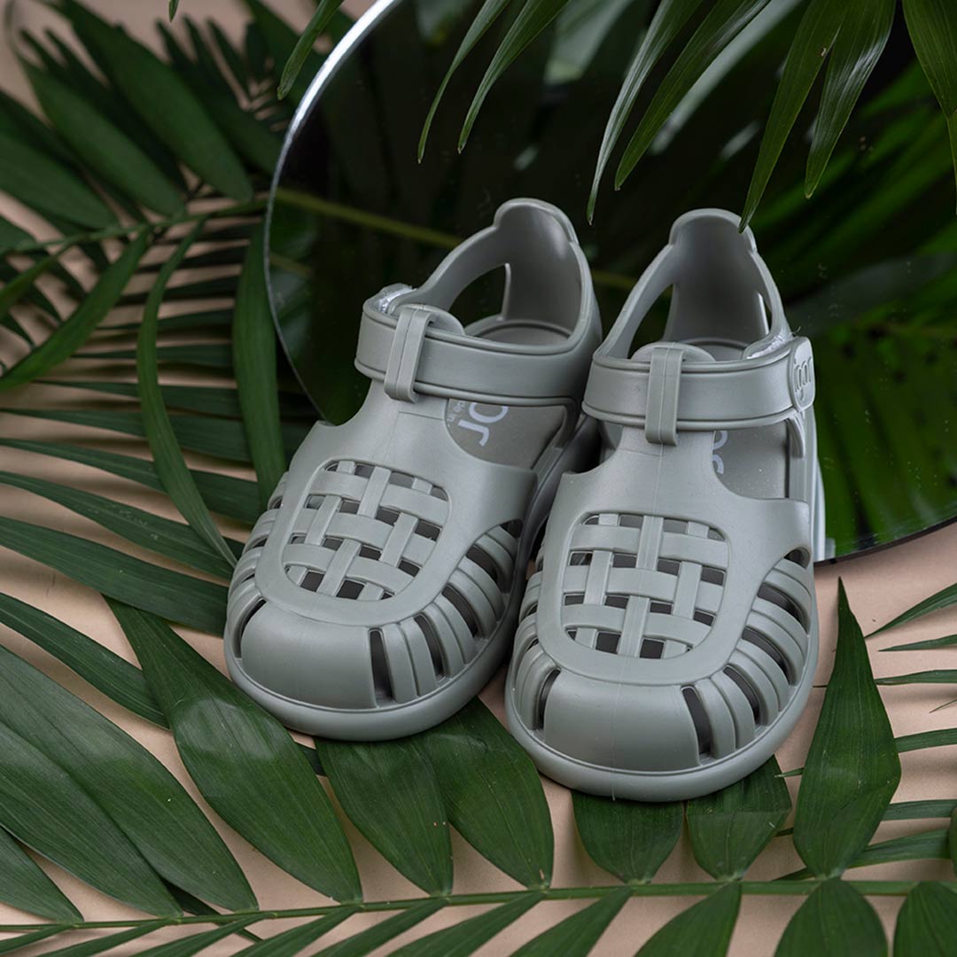 Igor Tobby Solid Sandals - Verde-Sandals-Verde-18 EU (UK 2) | Natural Baby Shower