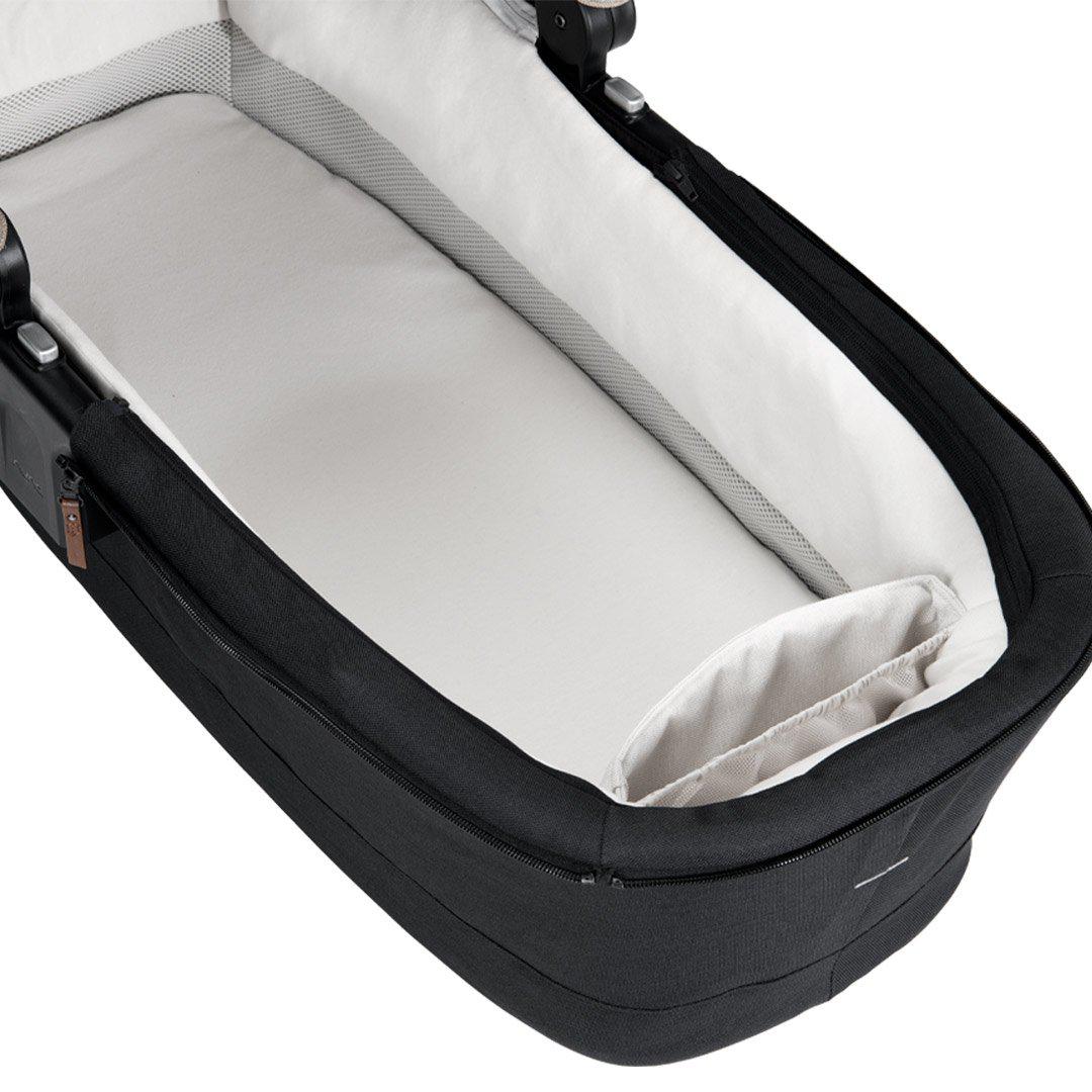 Triv carrycot hot sale